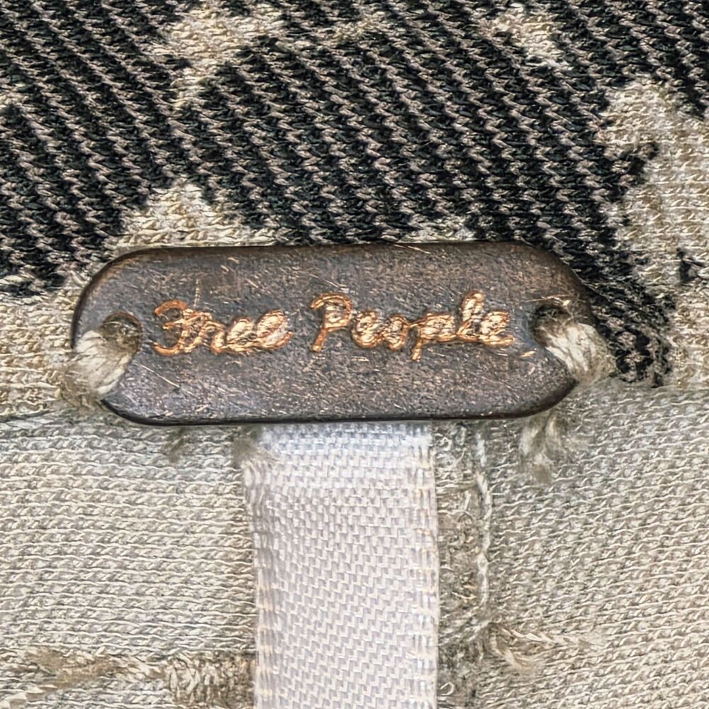 New Free People Molly Slim Pants Neutral Combo Animal Print  Women's 4 Boho Rock - Picture 12 of 14